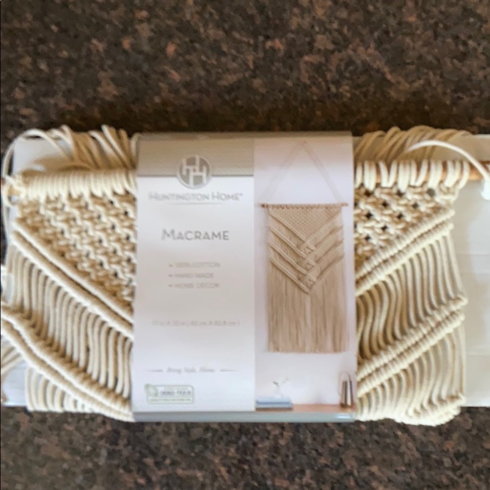 Macrame wall hanging